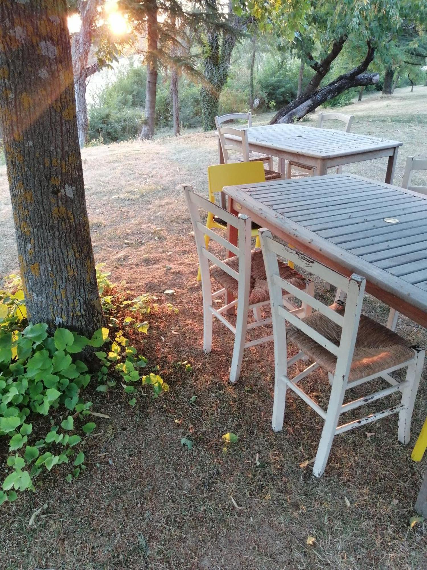 La Brocca Di Valdichiascio Βίλα Γκούμπιο Δωμάτιο φωτογραφία